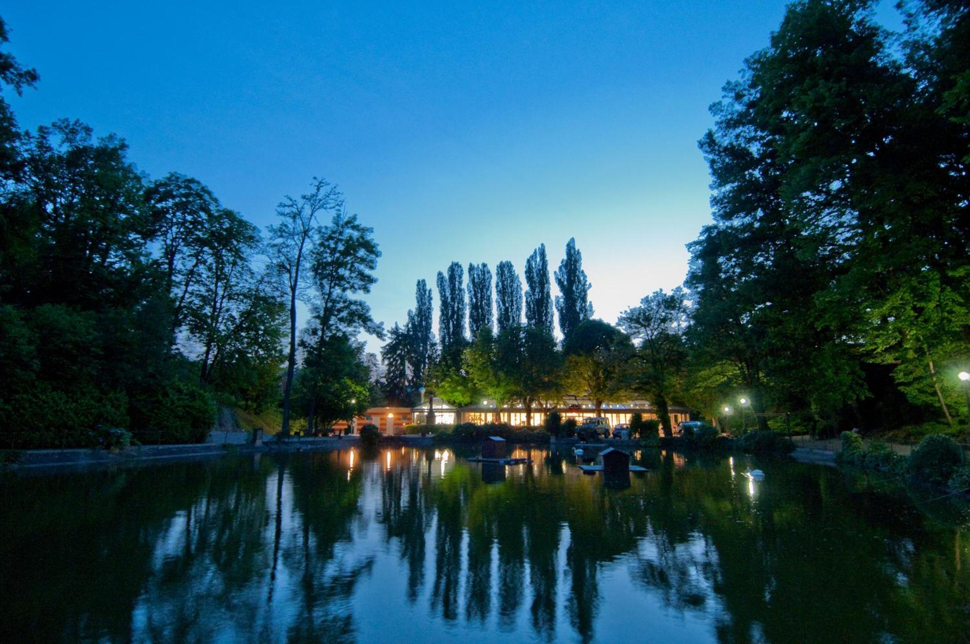 Villaggio Narrante - Le Case Dei Conti Mirafiore Serralunga d'Alba Exterior foto